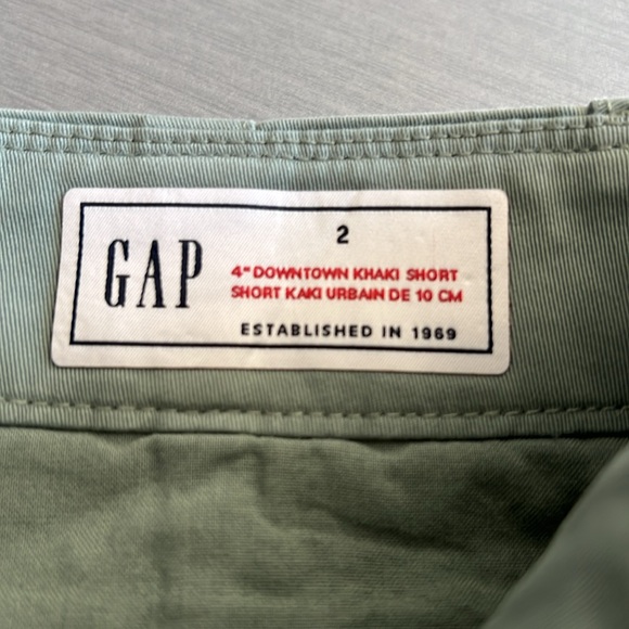 khaki shorts - Picture 2 of 2